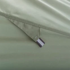 Marmot 3-Season Family & Campground Tents Mantis Plus Tent: 3 Person 3 Season -Tents and Shelters Store CRO D6 1