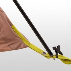 Stoic 3-Season Family & Campground Tents Madrone 4 Tent: 4 person 3 season -Tents and Shelters Store DES D4